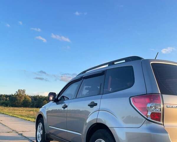 Серый Субару Форестер, объемом двигателя 2 л и пробегом 167 тыс. км за 9800 $, фото 27 на Automoto.ua