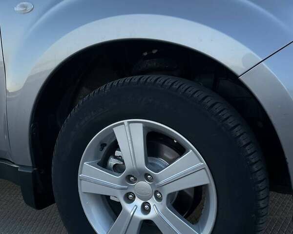 Серый Субару Форестер, объемом двигателя 2 л и пробегом 167 тыс. км за 9800 $, фото 2 на Automoto.ua