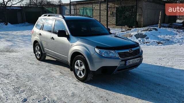 Серый Субару Форестер, объемом двигателя 2 л и пробегом 145 тыс. км за 9500 $, фото 52 на Automoto.ua