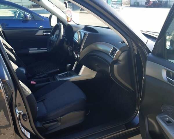 Сірий Субару Forester, об'ємом двигуна 2.46 л та пробігом 260 тис. км за 6700 $, фото 3 на Automoto.ua