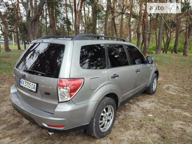 Сірий Субару Forester, об'ємом двигуна 1.99 л та пробігом 270 тис. км за 7300 $, фото 7 на Automoto.ua