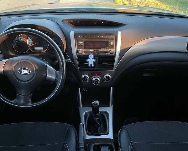 Серый Субару Форестер, объемом двигателя 2 л и пробегом 167 тыс. км за 9800 $, фото 23 на Automoto.ua