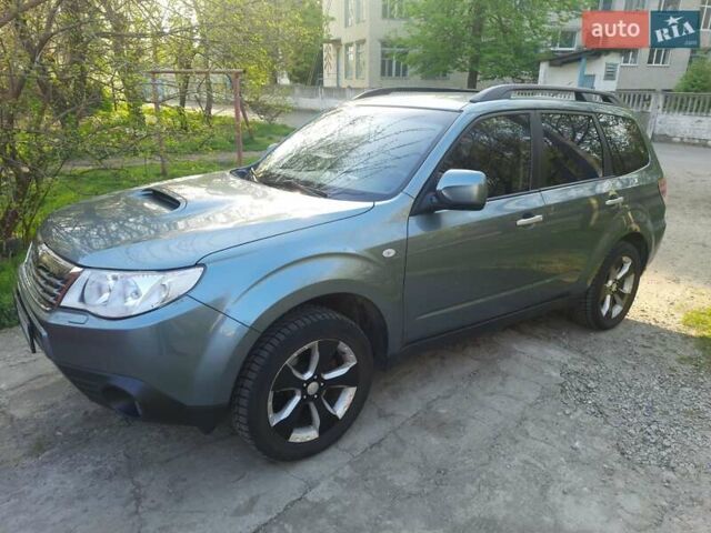 Сірий Субару Forester, об'ємом двигуна 2.5 л та пробігом 218 тис. км за 9900 $, фото 4 на Automoto.ua