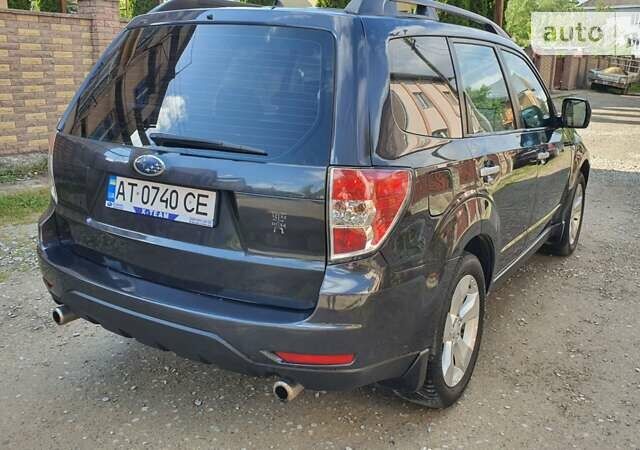 Сірий Субару Forester, об'ємом двигуна 2.46 л та пробігом 206 тис. км за 8250 $, фото 5 на Automoto.ua