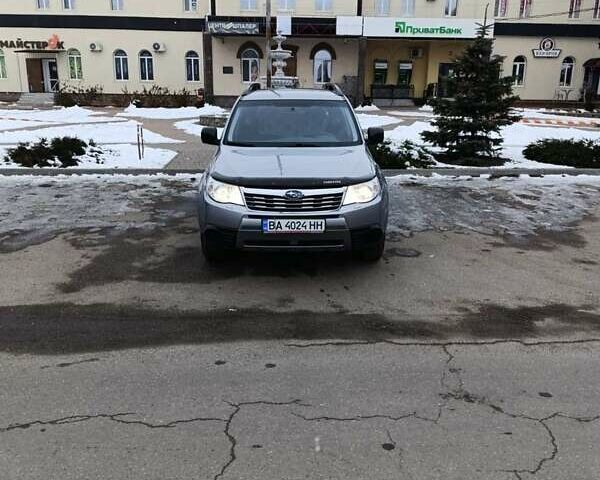Серый Субару Форестер, объемом двигателя 2 л и пробегом 145 тыс. км за 9500 $, фото 7 на Automoto.ua
