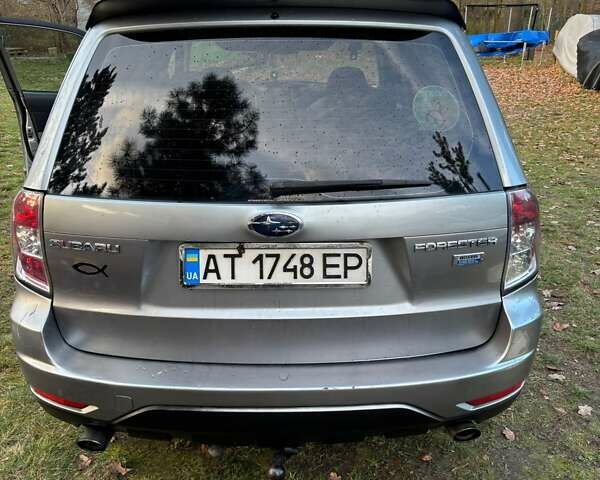 Сірий Субару Forester, об'ємом двигуна 1.99 л та пробігом 222 тис. км за 6300 $, фото 13 на Automoto.ua
