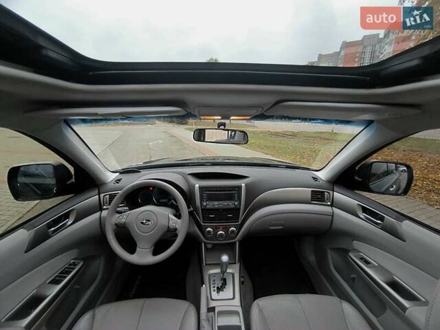 Серый Субару Форестер, объемом двигателя 1.99 л и пробегом 197 тыс. км за 8300 $, фото 14 на Automoto.ua