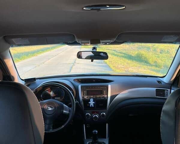 Серый Субару Форестер, объемом двигателя 2 л и пробегом 167 тыс. км за 9800 $, фото 29 на Automoto.ua