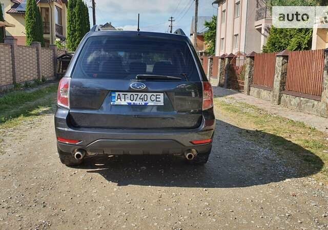 Сірий Субару Forester, об'ємом двигуна 2.46 л та пробігом 206 тис. км за 8250 $, фото 15 на Automoto.ua