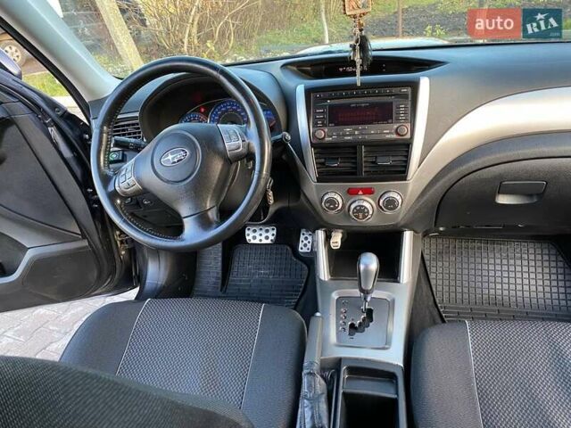 Серый Субару Форестер, объемом двигателя 2.5 л и пробегом 175 тыс. км за 8500 $, фото 10 на Automoto.ua