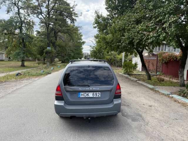 Серый Субару Форестер, объемом двигателя 2 л и пробегом 200 тыс. км за 3500 $, фото 4 на Automoto.ua