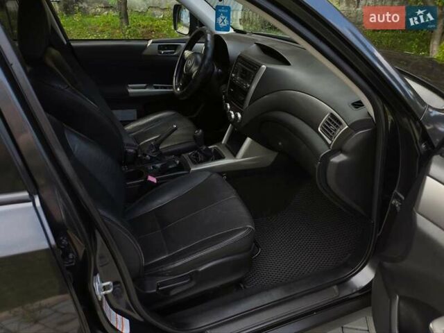 Сірий Субару Forester, об'ємом двигуна 2.5 л та пробігом 250 тис. км за 6349 $, фото 6 на Automoto.ua