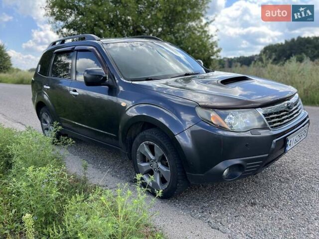 Серый Субару Форестер, объемом двигателя 2.5 л и пробегом 280 тыс. км за 7900 $, фото 6 на Automoto.ua