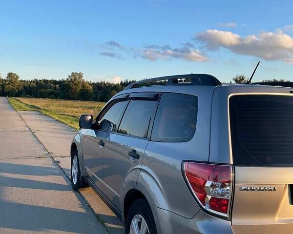 Серый Субару Форестер, объемом двигателя 2 л и пробегом 167 тыс. км за 9800 $, фото 26 на Automoto.ua