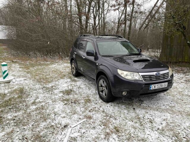 Серый Субару Форестер, объемом двигателя 2 л и пробегом 370 тыс. км за 4200 $, фото 8 на Automoto.ua
