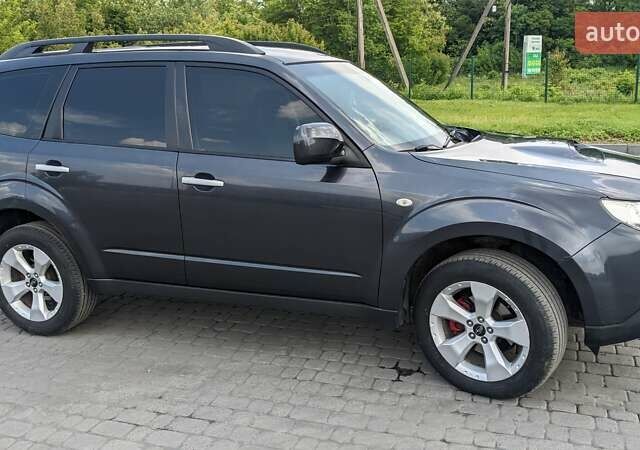 Сірий Субару Forester, об'ємом двигуна 2 л та пробігом 270 тис. км за 8600 $, фото 6 на Automoto.ua