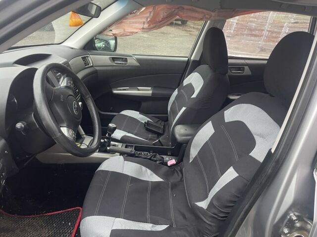 Сірий Субару Forester, об'ємом двигуна 2 л та пробігом 180 тис. км за 3000 $, фото 11 на Automoto.ua