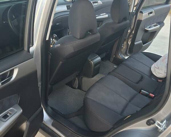 Серый Субару Форестер, объемом двигателя 2.5 л и пробегом 104 тыс. км за 10500 $, фото 14 на Automoto.ua