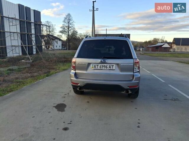 Серый Субару Форестер, объемом двигателя 2.5 л и пробегом 104 тыс. км за 10500 $, фото 9 на Automoto.ua