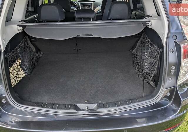 Сірий Субару Forester, об'ємом двигуна 2 л та пробігом 270 тис. км за 8600 $, фото 12 на Automoto.ua