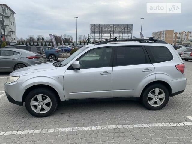 Сірий Субару Forester, об'ємом двигуна 1.99 л та пробігом 248 тис. км за 9050 $, фото 4 на Automoto.ua