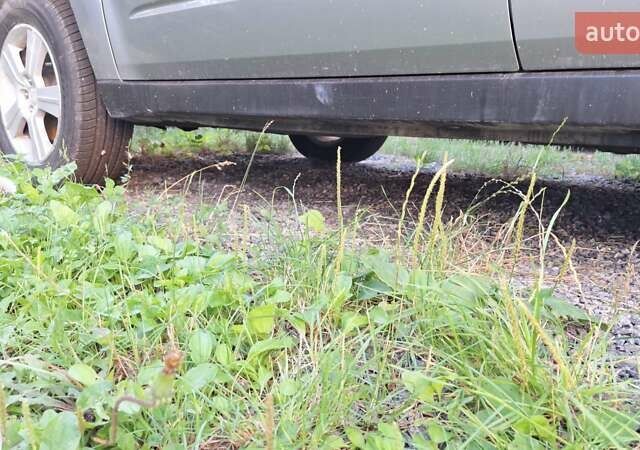Сірий Субару Forester, об'ємом двигуна 2 л та пробігом 246 тис. км за 10000 $, фото 10 на Automoto.ua
