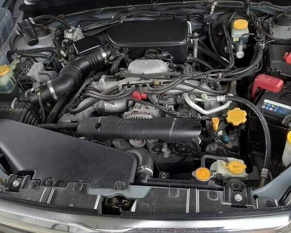 Сірий Субару Forester, об'ємом двигуна 2.46 л та пробігом 160 тис. км за 10000 $, фото 6 на Automoto.ua
