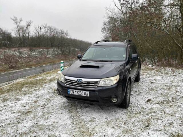 Серый Субару Форестер, объемом двигателя 2 л и пробегом 370 тыс. км за 4200 $, фото 5 на Automoto.ua