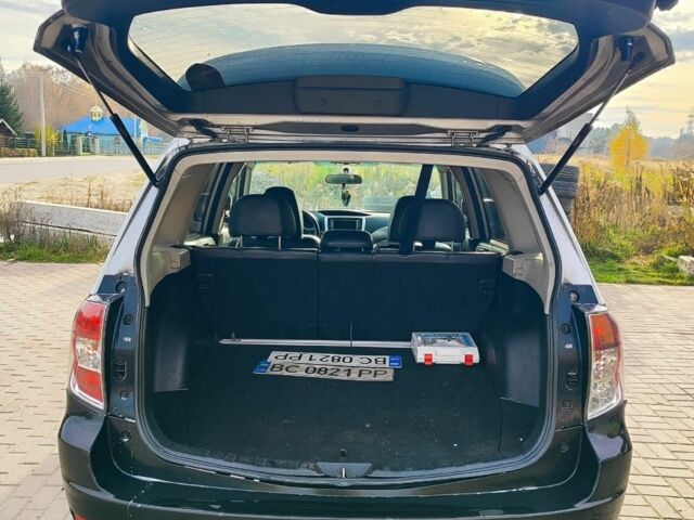 Серый Субару Форестер, объемом двигателя 0 л и пробегом 400 тыс. км за 3500 $, фото 7 на Automoto.ua