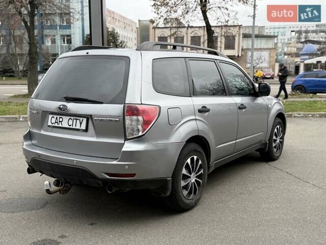 Сірий Субару Forester, об'ємом двигуна 2 л та пробігом 268 тис. км за 7900 $, фото 6 на Automoto.ua