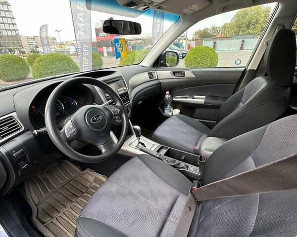 Сірий Субару Forester, об'ємом двигуна 2.5 л та пробігом 203 тис. км за 8100 $, фото 16 на Automoto.ua