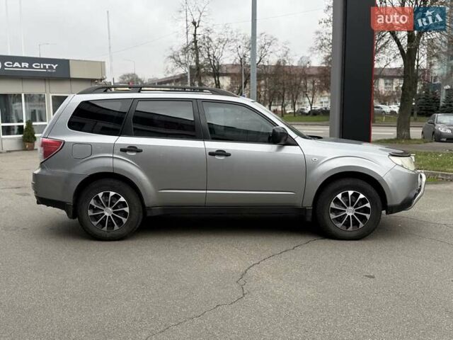 Сірий Субару Forester, об'ємом двигуна 2 л та пробігом 268 тис. км за 7900 $, фото 9 на Automoto.ua