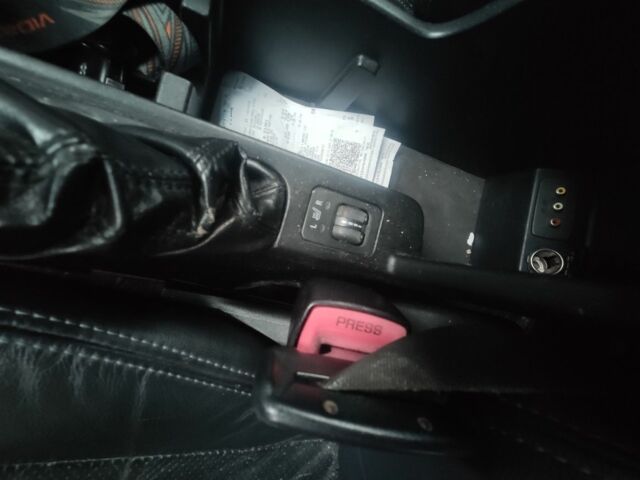 Серый Субару Форестер, объемом двигателя 2 л и пробегом 399 тыс. км за 3777 $, фото 14 на Automoto.ua