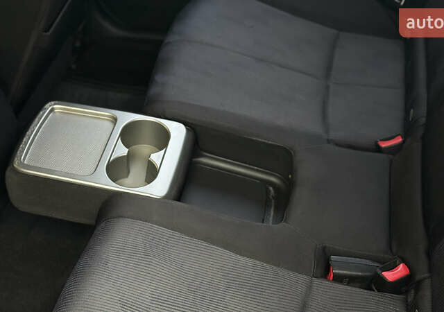 Серый Субару Форестер, объемом двигателя 2.46 л и пробегом 208 тыс. км за 9500 $, фото 23 на Automoto.ua