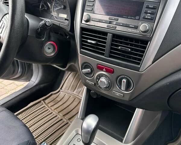 Сірий Субару Forester, об'ємом двигуна 2.5 л та пробігом 203 тис. км за 8100 $, фото 15 на Automoto.ua