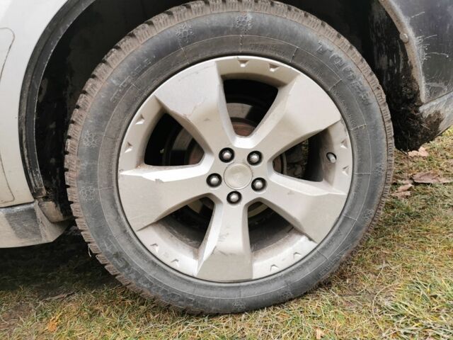 Серый Субару Форестер, объемом двигателя 2 л и пробегом 399 тыс. км за 3777 $, фото 23 на Automoto.ua