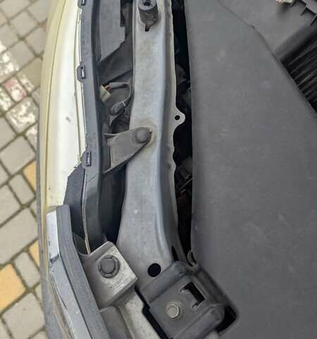 Серый Субару Форестер, объемом двигателя 2 л и пробегом 241 тыс. км за 8499 $, фото 39 на Automoto.ua