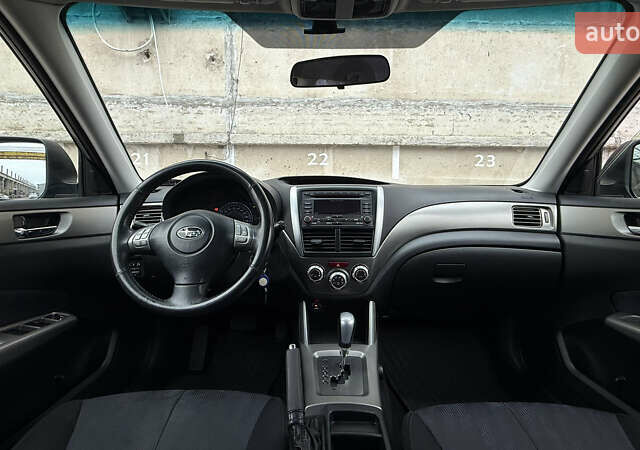 Серый Субару Форестер, объемом двигателя 2.46 л и пробегом 208 тыс. км за 9500 $, фото 27 на Automoto.ua