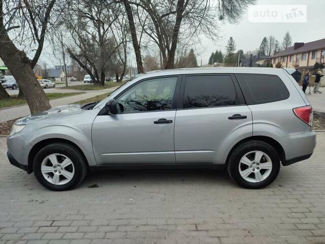 Сірий Субару Forester, об'ємом двигуна 1.99 л та пробігом 166 тис. км за 10300 $, фото 6 на Automoto.ua