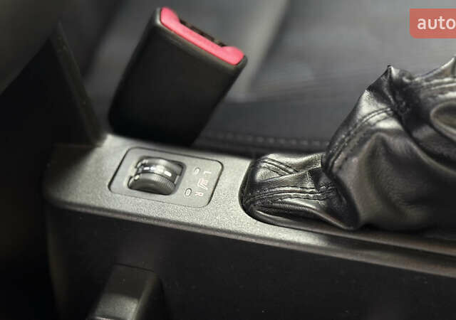 Серый Субару Форестер, объемом двигателя 2.46 л и пробегом 208 тыс. км за 9500 $, фото 30 на Automoto.ua