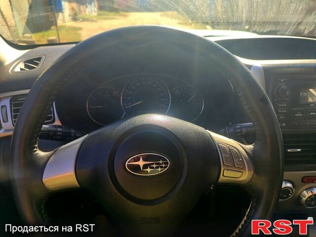 Сірий Субару Forester, об'ємом двигуна 2 л та пробігом 200 тис. км за 4000 $, фото 7 на Automoto.ua