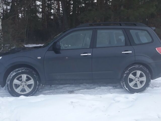 Сірий Субару Forester, об'ємом двигуна 2 л та пробігом 169 тис. км за 11999 $, фото 2 на Automoto.ua