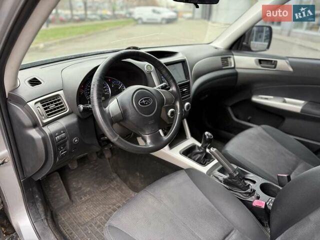 Сірий Субару Forester, об'ємом двигуна 2 л та пробігом 268 тис. км за 7900 $, фото 11 на Automoto.ua