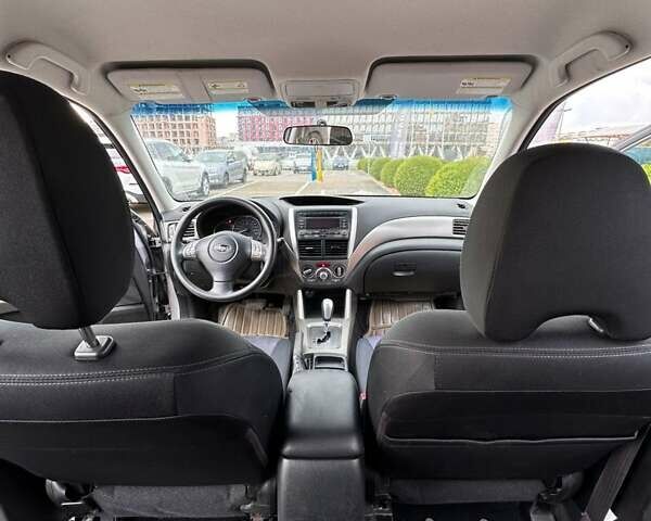 Сірий Субару Forester, об'ємом двигуна 2.5 л та пробігом 203 тис. км за 8100 $, фото 12 на Automoto.ua