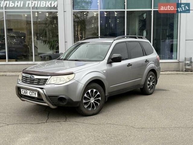 Сірий Субару Forester, об'ємом двигуна 2 л та пробігом 268 тис. км за 7900 $, фото 2 на Automoto.ua