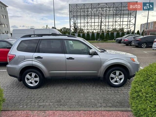 Сірий Субару Forester, об'ємом двигуна 2.5 л та пробігом 203 тис. км за 8100 $, фото 13 на Automoto.ua