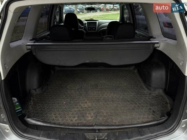 Сірий Субару Forester, об'ємом двигуна 2 л та пробігом 268 тис. км за 7900 $, фото 19 на Automoto.ua