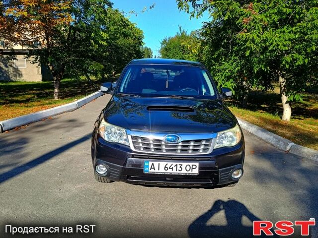 Субару Форестер 2011 в Киеве на Automoto.ua Серый Субару Форестер, объемом двигателя 2 л и пробегом 240 тыс. км за 8700 $, фото 1 на Automoto.ua