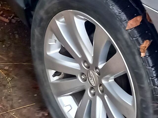 Серый Субару Форестер, объемом двигателя 2.5 л и пробегом 0 тыс. км за 11800 $, фото 4 на Automoto.ua