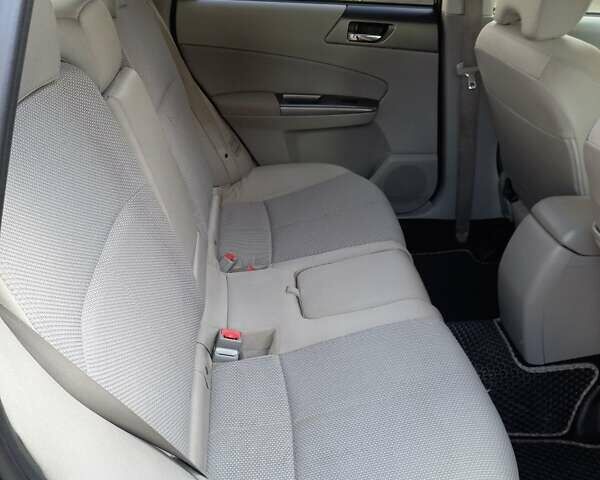 Сірий Субару Forester, об'ємом двигуна 2.5 л та пробігом 999 тис. км за 8500 $, фото 24 на Automoto.ua